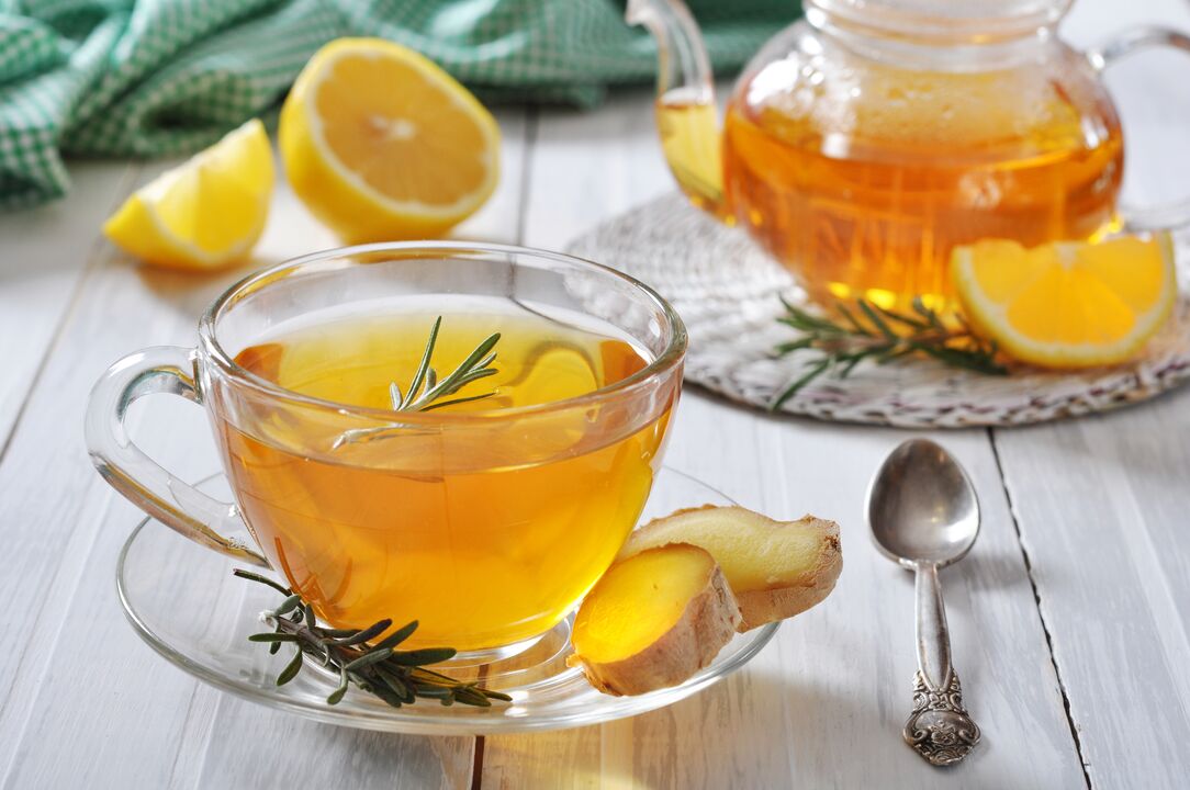 gücü uyarmak için zencefil ve limonlu çay